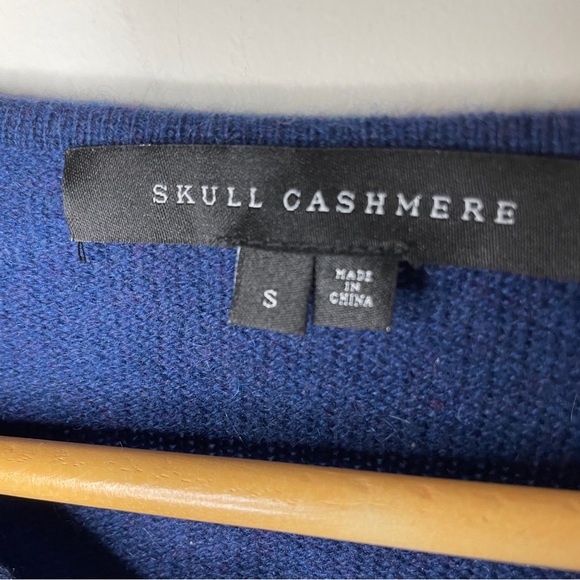 Blue 360 SKULL Cashmere Tir Front Sweater w/Skull Intarsia on back Women’s Sz S - Picture 8 of 12